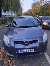 Toyota Auris 1.6 VVT-i Executive Executive - Toyota Auris Gebrauchtwagen in Hamburg