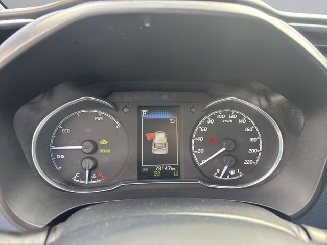 Yaris Hybrid Style Selection