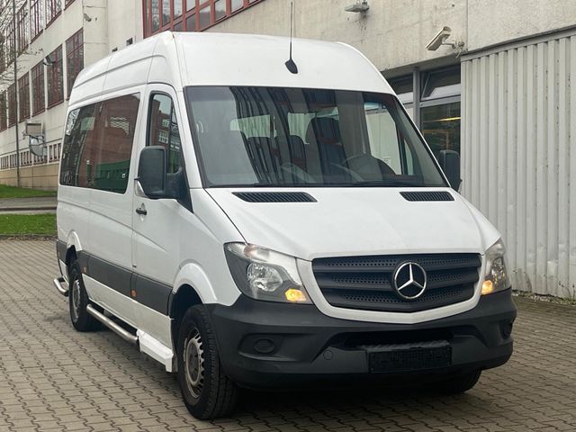 Mercedes-Benz Sprinter 311 CDI 9 Sitzer Rollstuhl + Rampe