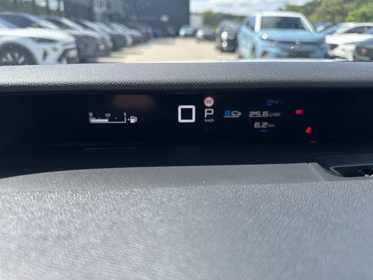 Fahrzeugabbildung Citroën C3 Hybrid 110 Doppelkupplung 6-Gang Max - mit KI generiert/bearbeitet