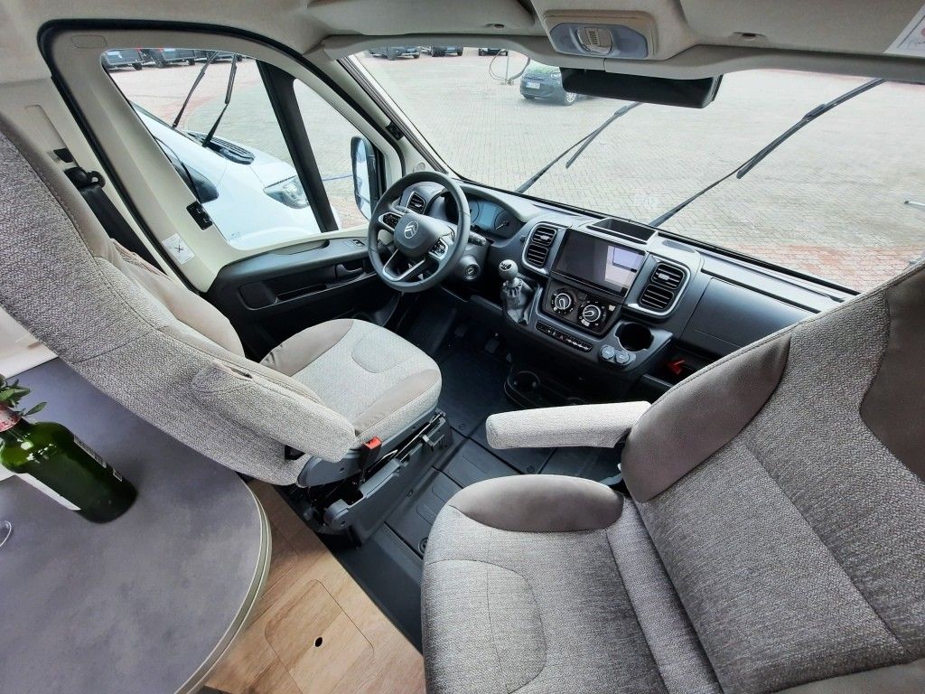 Fahrzeug Übersicht 21 Fahrzeugabbildung Hobby ONTOUR Van 600 FT Tageszulassung 11.045€ sparen