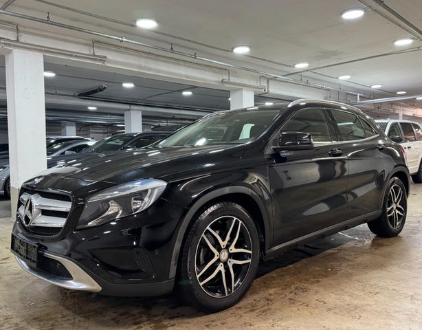 Mercedes-Benz GLA 200 CDI Allrad~Automatik~Klima~Navi~Rückfahr