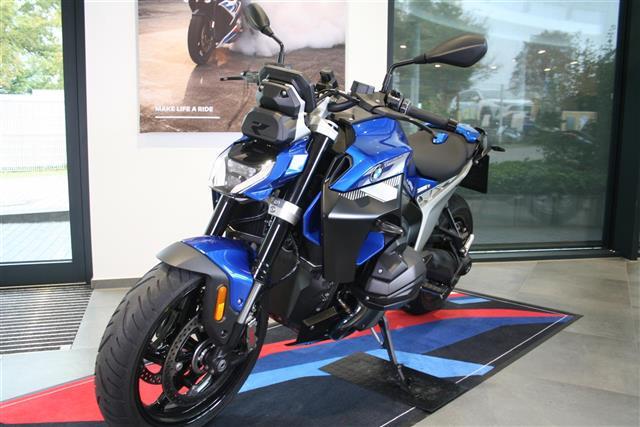 BMW R 1300 R mit Schaden