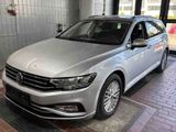 Volkswagen Passat Variant DSG Business AHK/Kamera/Massage - Volkswagen Passat: Kombi, Business