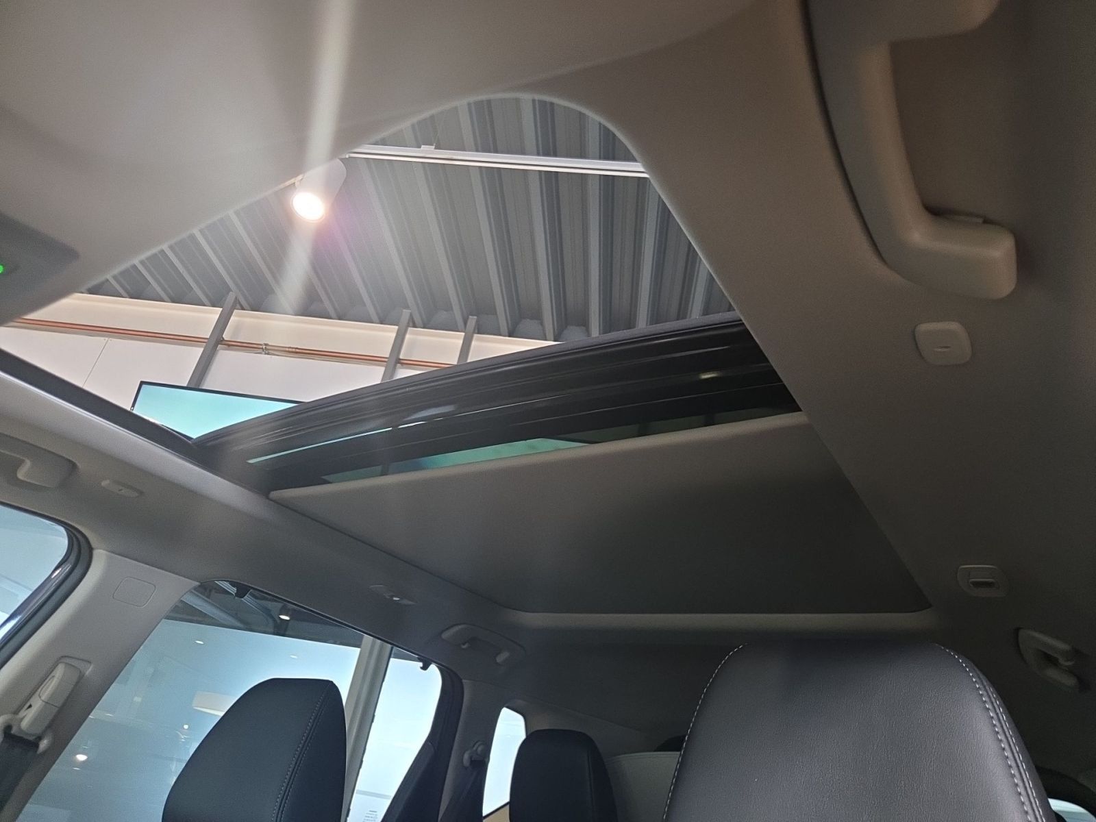 Fahrzeugabbildung Nissan X-Trail 1.5 VC-T e-Power Tekna