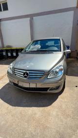 Mercedes-Benz Mercedes B Klasse in ein sehr gutes Zustand - gebrauchte Mercedes-Benz B 180 aus dem Jahr 2006