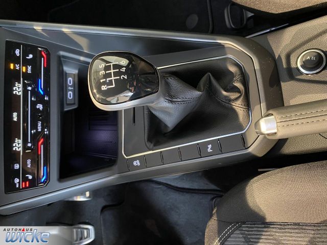 Taigo 1.0 TSI R-Line KLIMA VW CONNECT PDC REAR