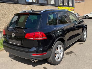 Volkswagen Touareg - 5