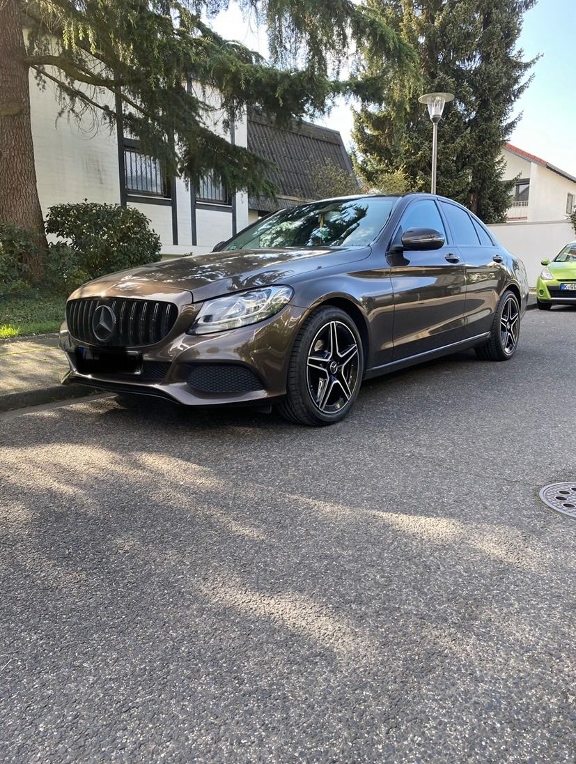 MERCEDES-BENZ C 180 -