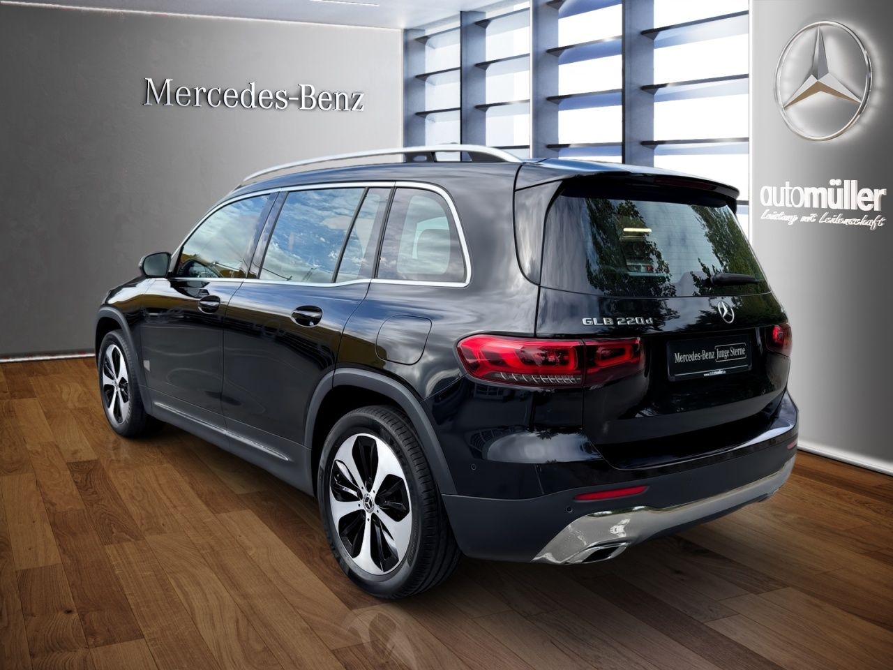 Fahrzeugabbildung Mercedes-Benz GLB 220 d 4m PROGRESSIVE+PANO+DIST+LED+CARPL+4WD