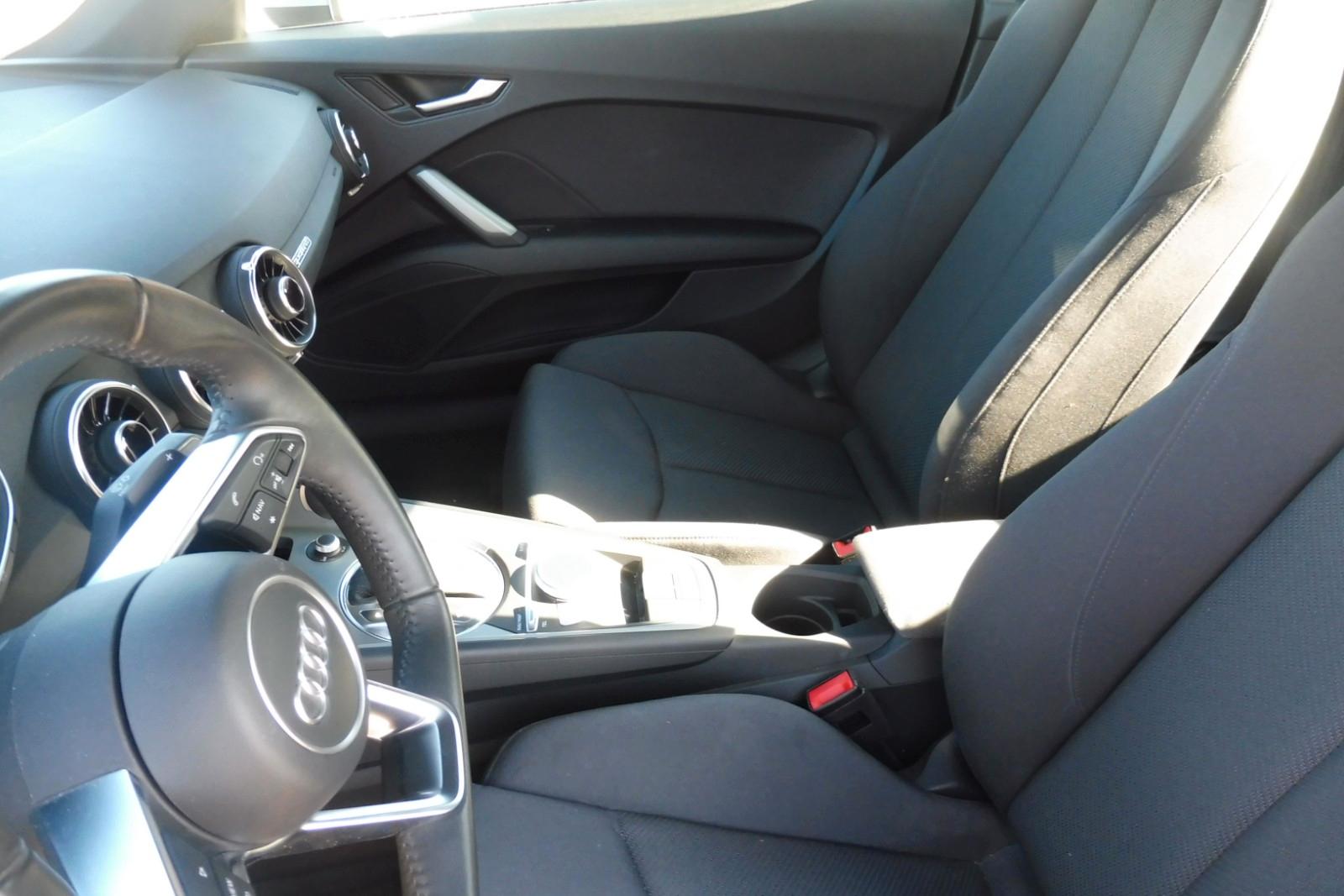 Audi TT Coupe 45 TFSI quattro  S-tronic. neuwertig