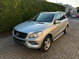 Mercedes-Benz ML 350 CDI BlueTec OFF-ROAD Pack /MOTOR NEU !!! - Mercedes-Benz ML 350 in Mönchengladbach