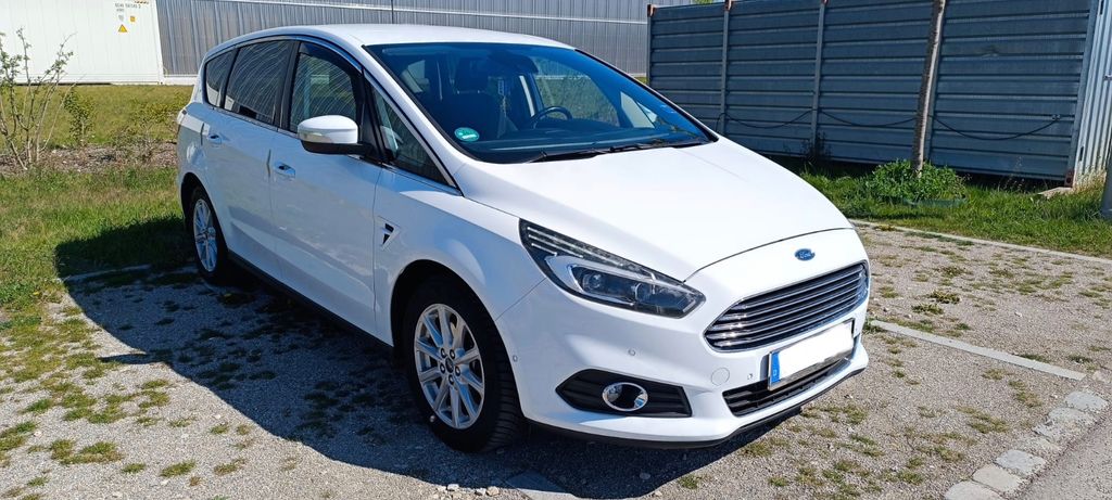 Image of Ford S-Max