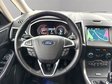 Ford Galaxy - 12