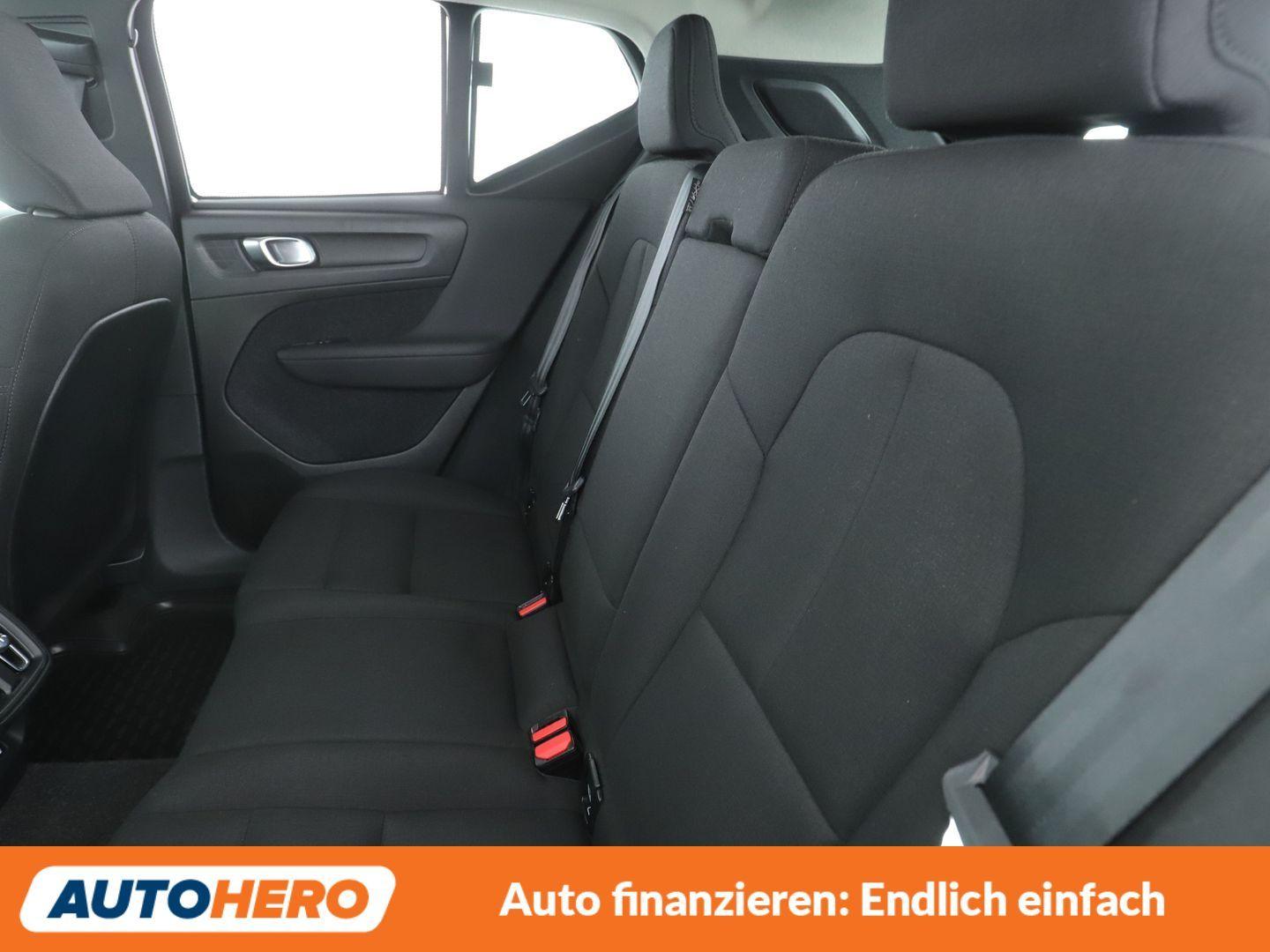 Volvo XC40 1.5 Momentum 2WD Aut.*LED*SPUR*CAM*PDC*SHZ*
