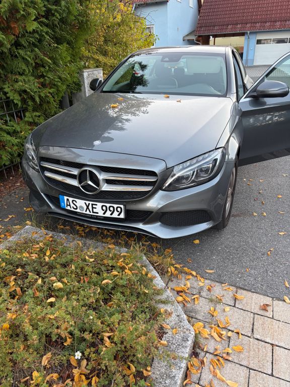 Image of Mercedes-Benz C 180