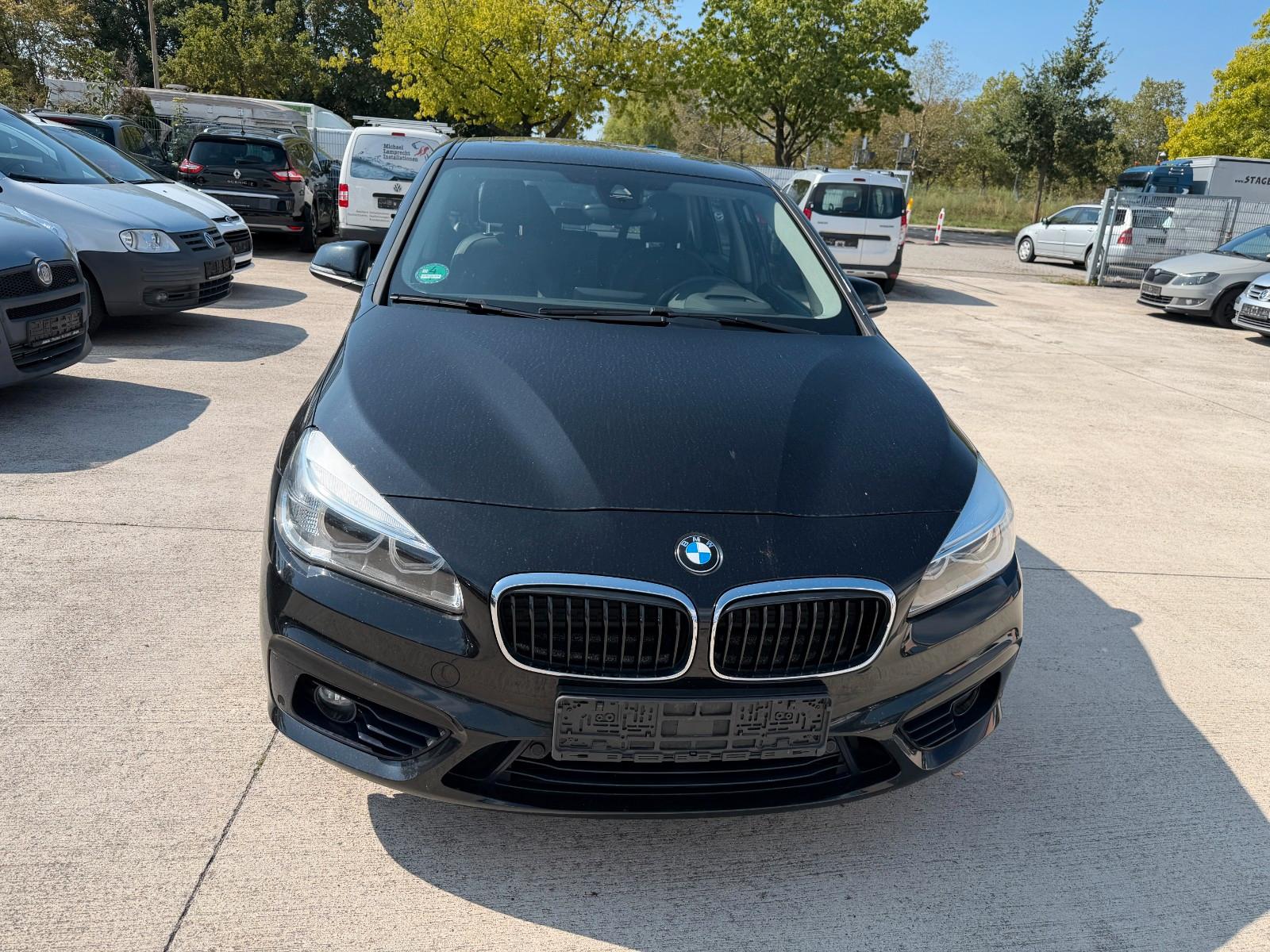 BMW 220 2 Active Tourer 220 i Sport Line