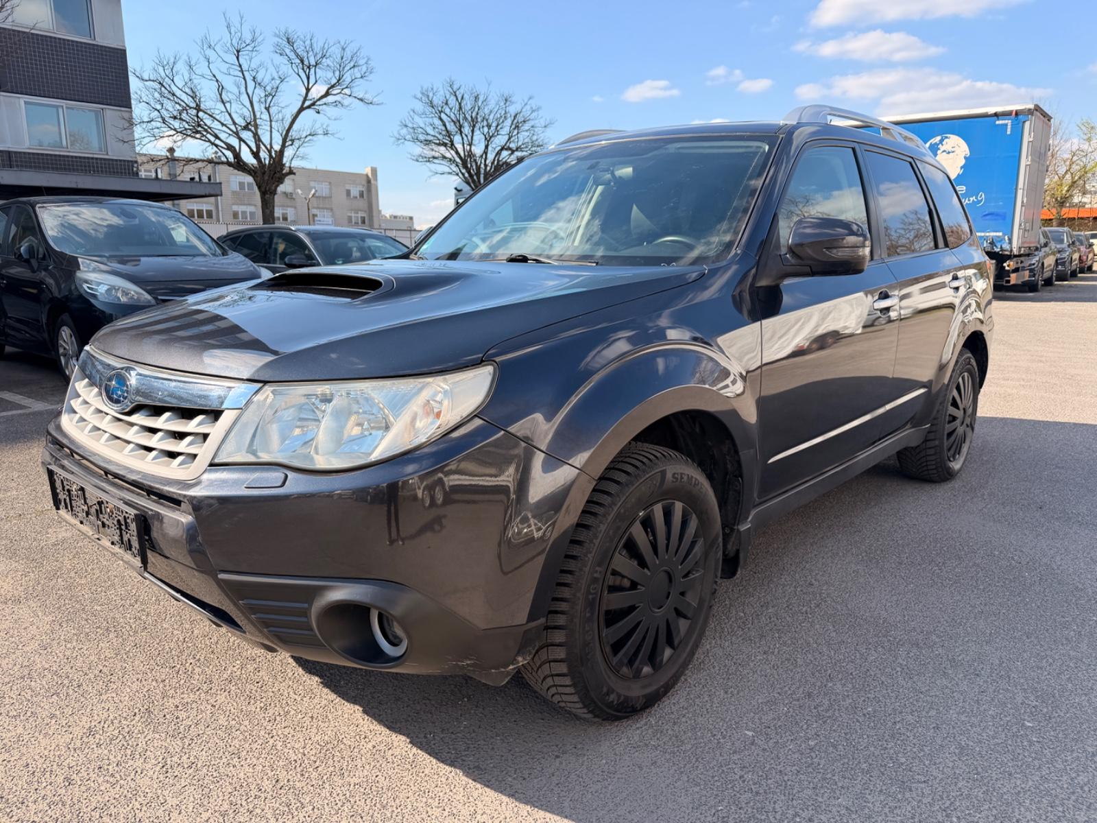 Subaru Forester 2.0 Diesel AWD AHK Leder Sitzh Tempo