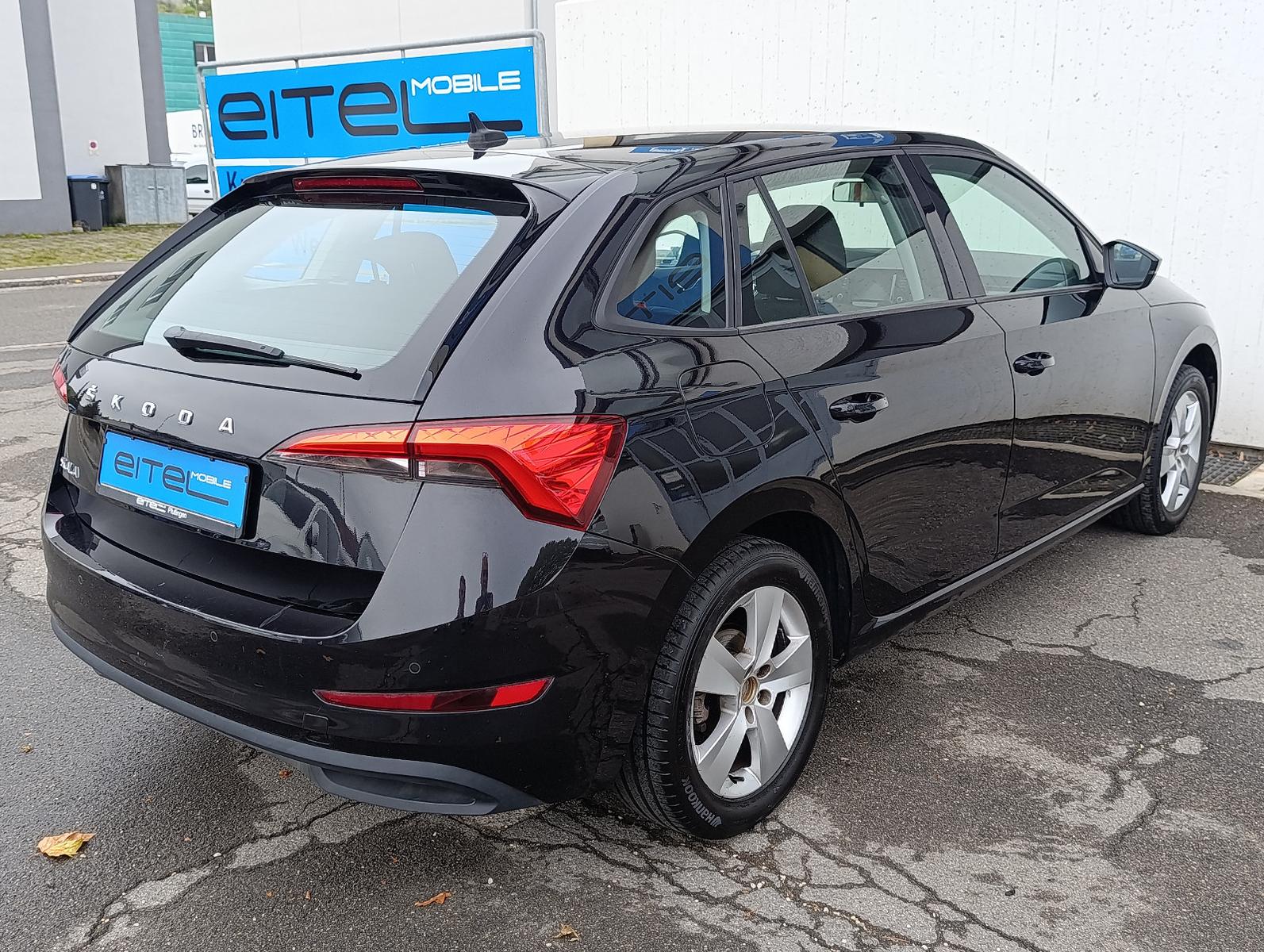Skoda Scala Active Car Play Tempomat SHZ PDC AHK