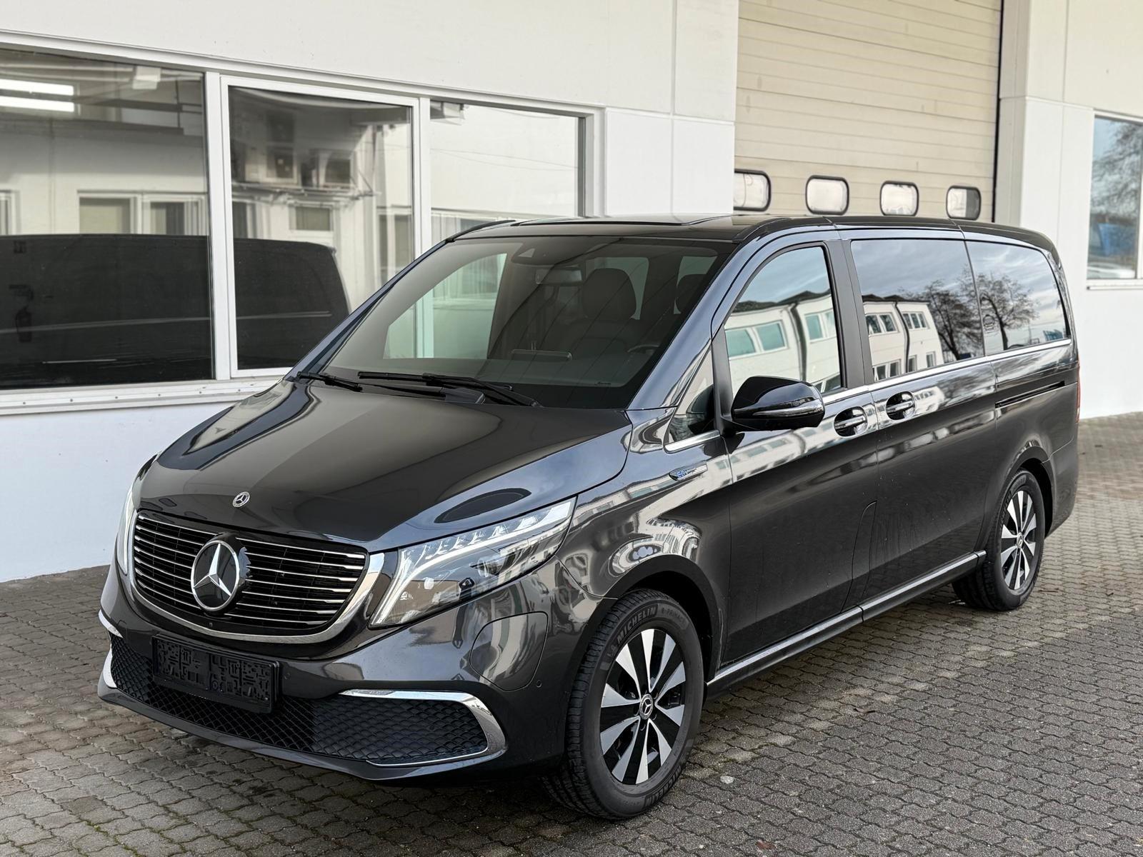 Mercedes-Benz EQV 300 Lang AVANTGARDE AMG MBUX LEDER ACC 8Sitz