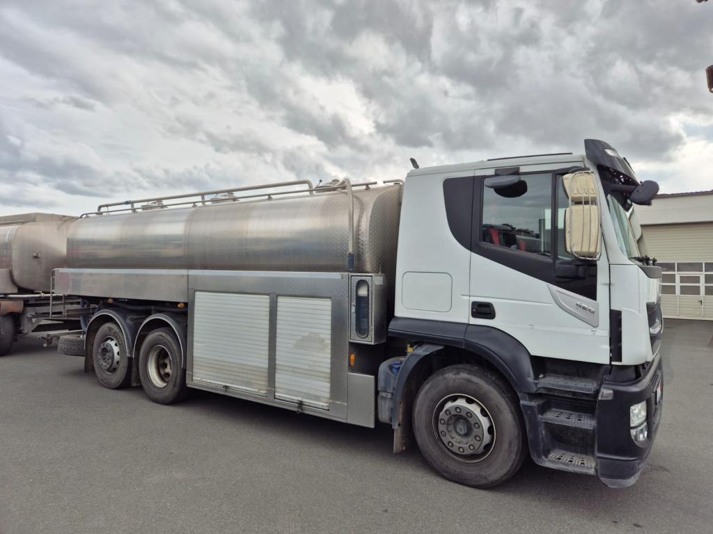 Iveco Stralis 420 6x2 