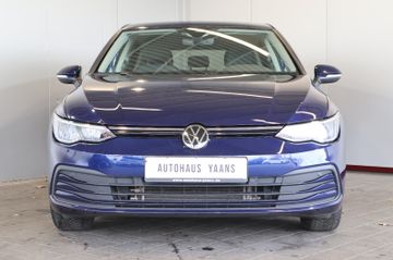 Volkswagen Golf VIII 2.0 TDI Life AID+ACC+LED+KAM+CARPLAY