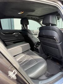 BMW 730 - 8
