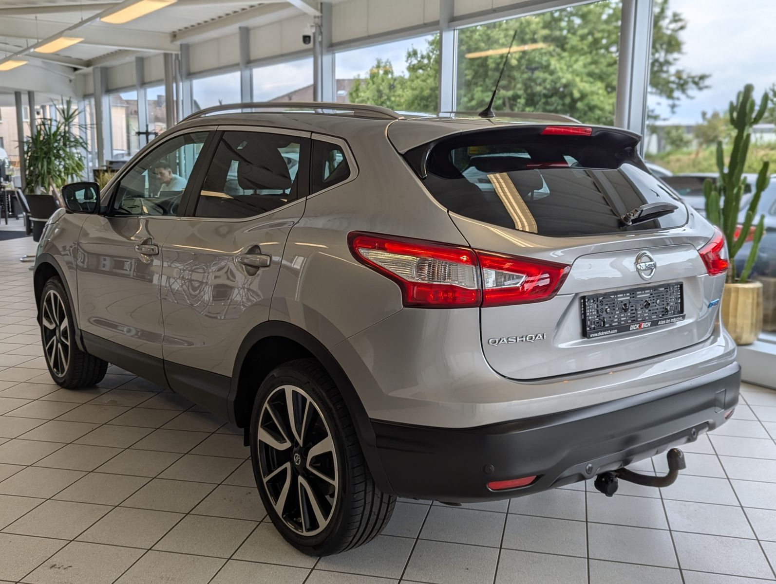 NISSAN Qashqai 1.5d Tekna LED T-Leder 360° Pano AHK 19" - Image 5