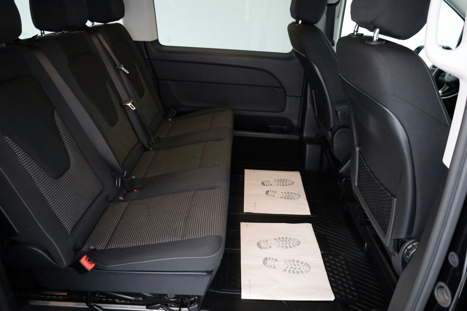 Fahrzeugabbildung Mercedes-Benz V 220 d RISE kompakt,Navi,SH,Carplay,Kamera,AHK