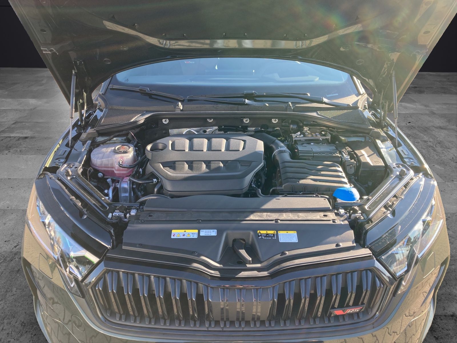 Fahrzeugabbildung SKODA Octavia Combi RS 2.0 TSI DSG Matrix LED, Navi, D