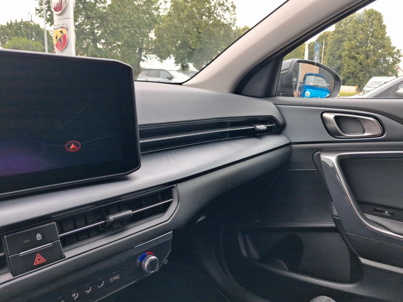 Fahrzeugabbildung Kia XCeed Spirit Sound Navi PDC Kamera uvm.