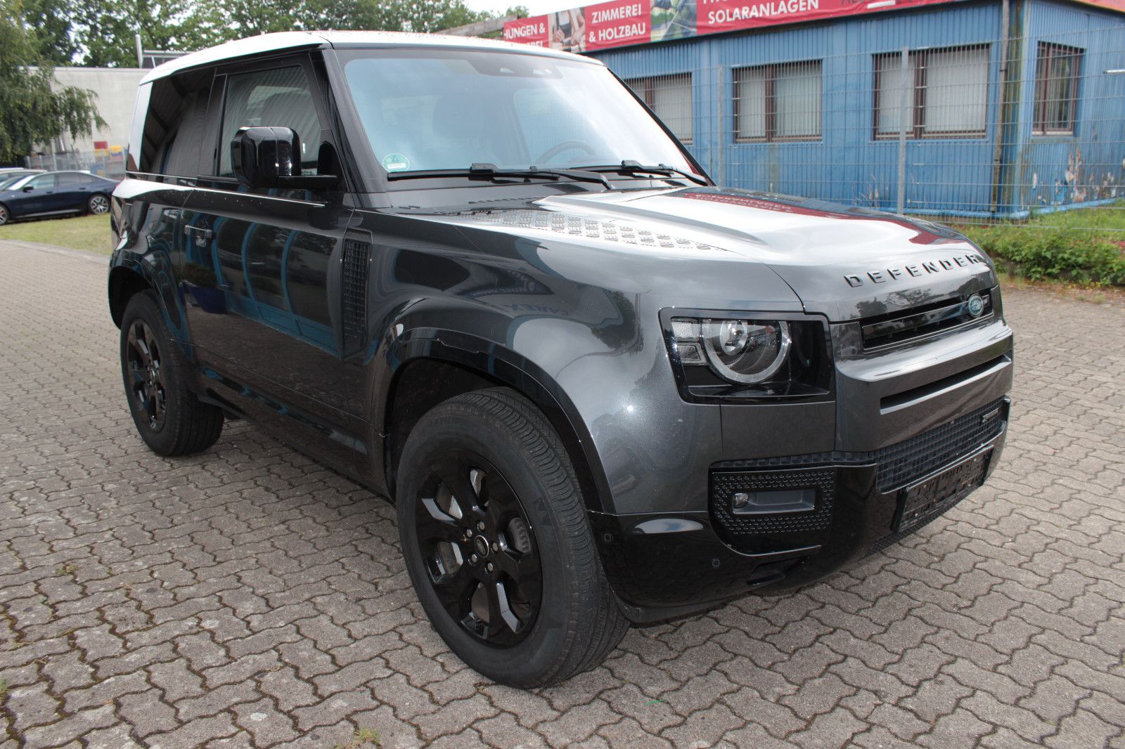 Fahrzeugabbildung Land Rover Defender 90 X-Dynamic SE*HUD*Pano*