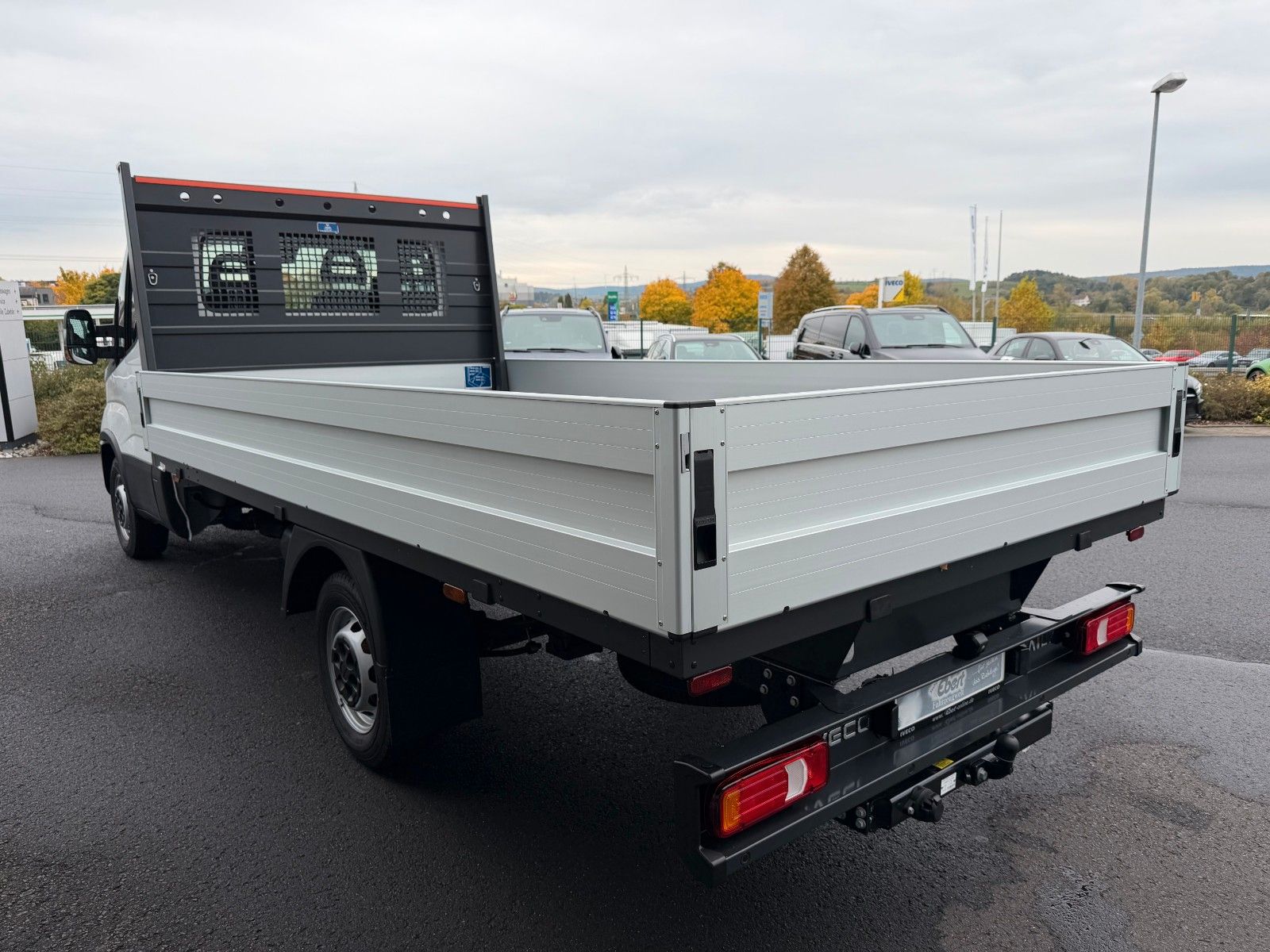 Fahrzeugabbildung Iveco Daily 35S16 H 3.0L *R3.750mm*AHK*Klima*