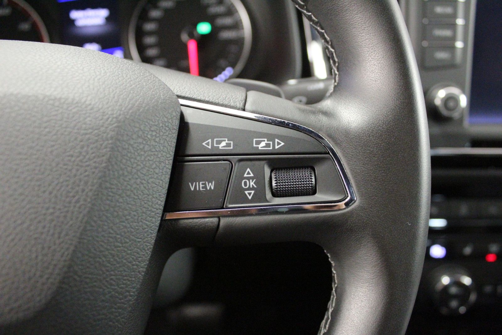 Fahrzeugabbildung SEAT Ateca 1.5 TSI ACT 110kW Xcellence DSG *Winterräd