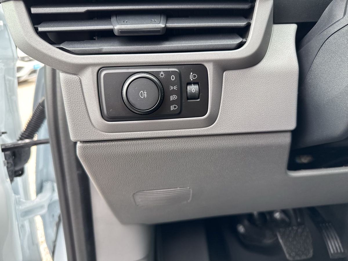 Volkswagen T7 Kombi - Bild 22