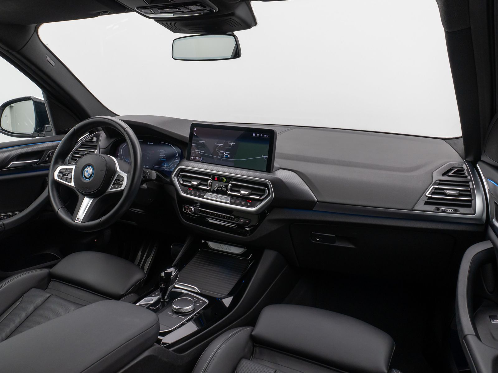 Fahrzeugabbildung BMW X3 xD30e M Sport Kamera DAB HiFi Fernlichtassist