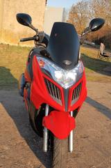 Kymco 300 i Grand Dink - KYMCO ROLLER 300