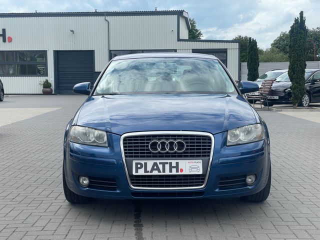 Audi A3  1.6 Attraction