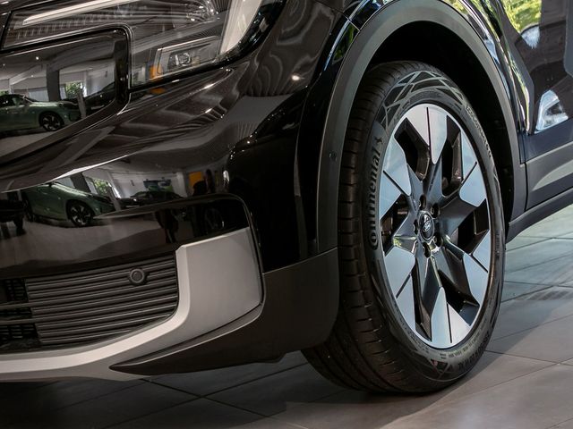 Ford Explorer Premium AWD Massagesitz Kamera B&O LED