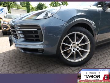 Porsche Cayenne - 5