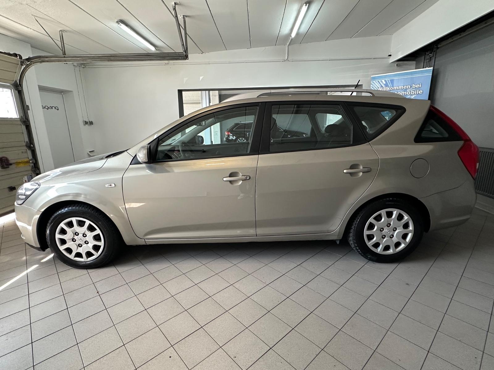 Kia cee'd Sportswagon 1.6 CRDi/6 Gang/AHK/Euro 5