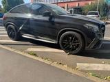 Mercedes-Benz GLE 63 S AMG - BRABUS 700 - FINANZIERUNG - Mercedes-Benz GLE 63 AMG in Stuttgart