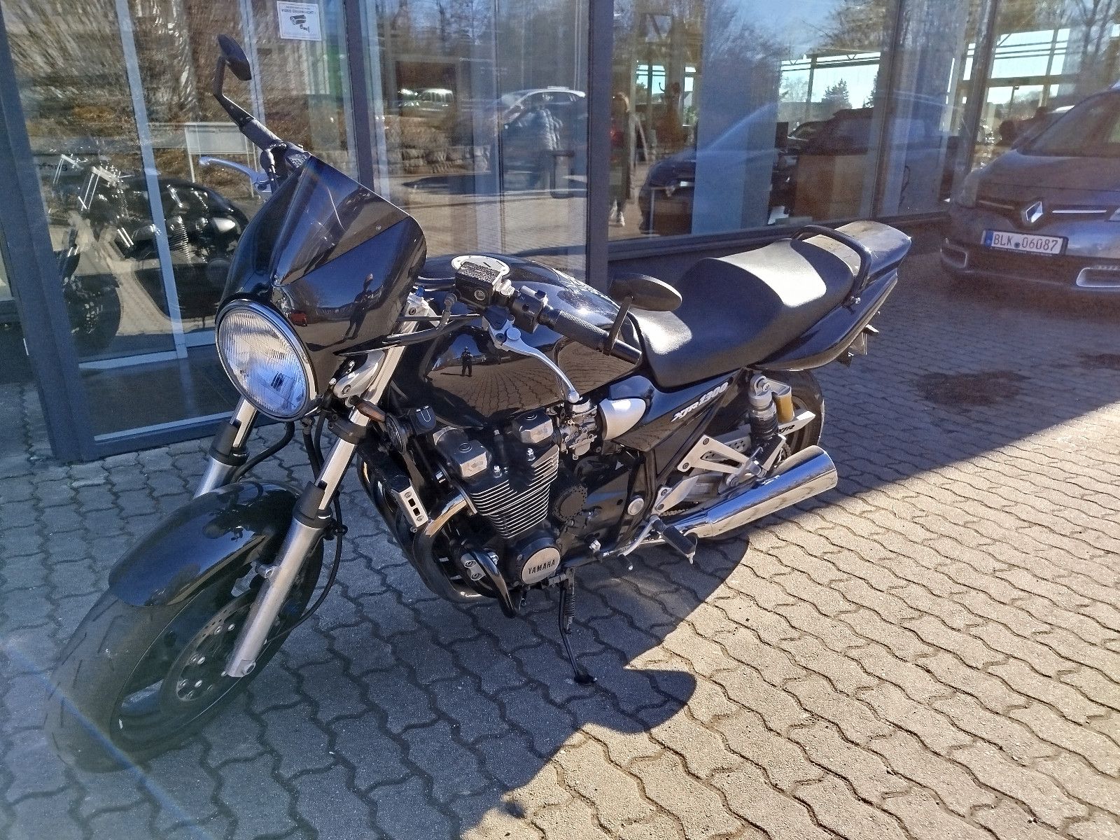 Fahrzeugabbildung Yamaha XRJ1300