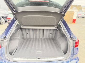 Audi Q3 - 10
