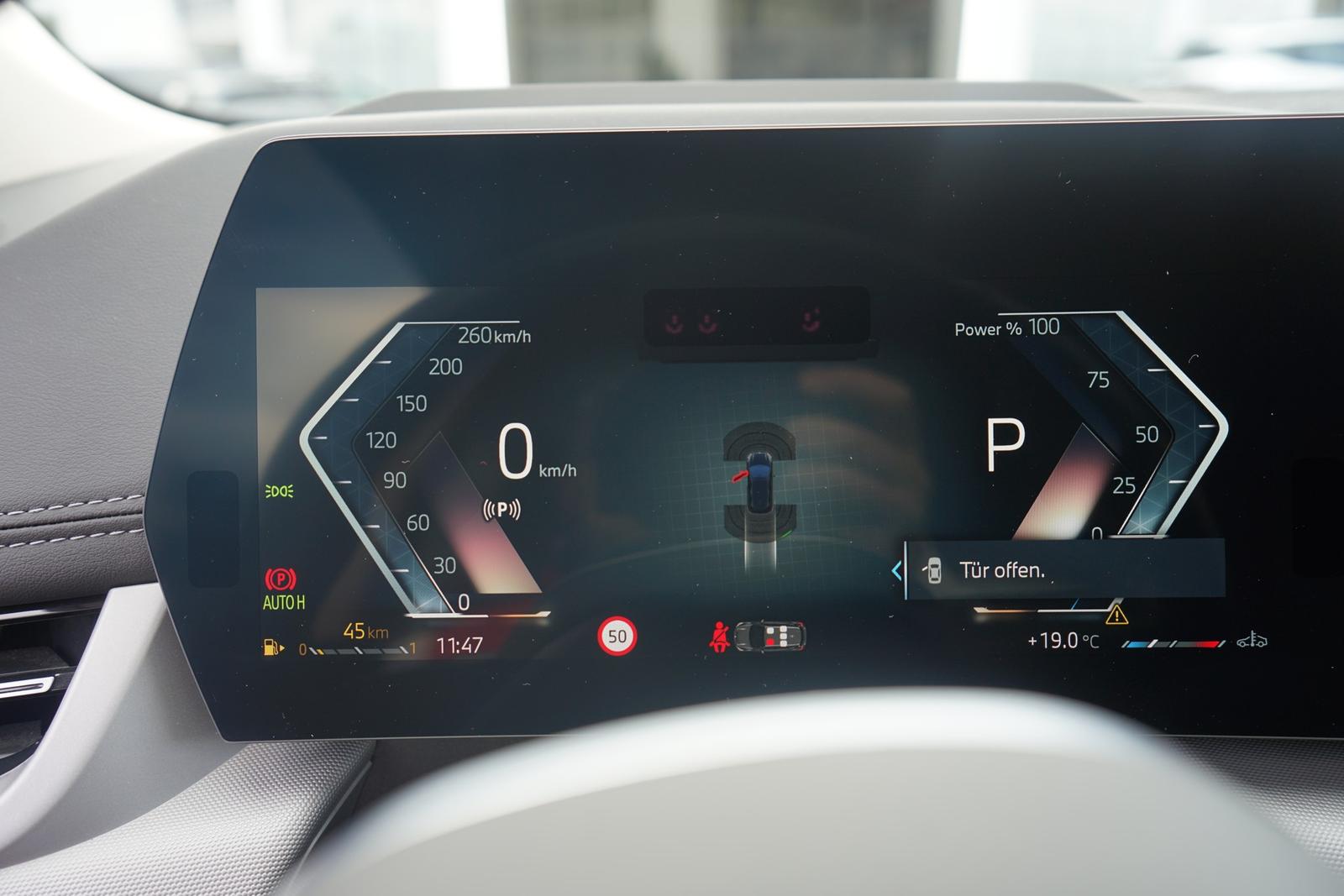 BMW 218 i Active Tourer LED AHK ACC 360° Head-Up Navi, миниатюра 22
