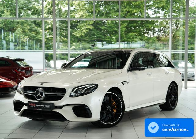 MERCEDES-BENZ E 63 AMG S 4M T *20 *Perf-AGA *Pano *Keramik