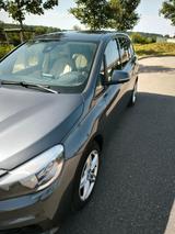 BMW 220 Gran Tourer 220i - Mit AHK Anhängerkupplung - BMW 220 Gran Tourer aus 2016