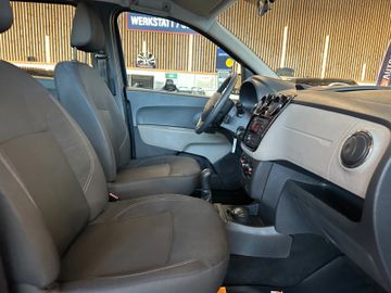 MYAUTOCENTER – Gebraucht- und Jahreswagen mit Werkstattservice in Pfaffenhofen Dacia Lodgy *7-Sitzer*1. Hand*Klima*Radio*
