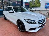 Mercedes-Benz C 220d Avantgarde-Business-Plus-Paket 2. Hand - Mercedes-Benz C 220 mit Diesel-Antrieb: Panorama-Dach