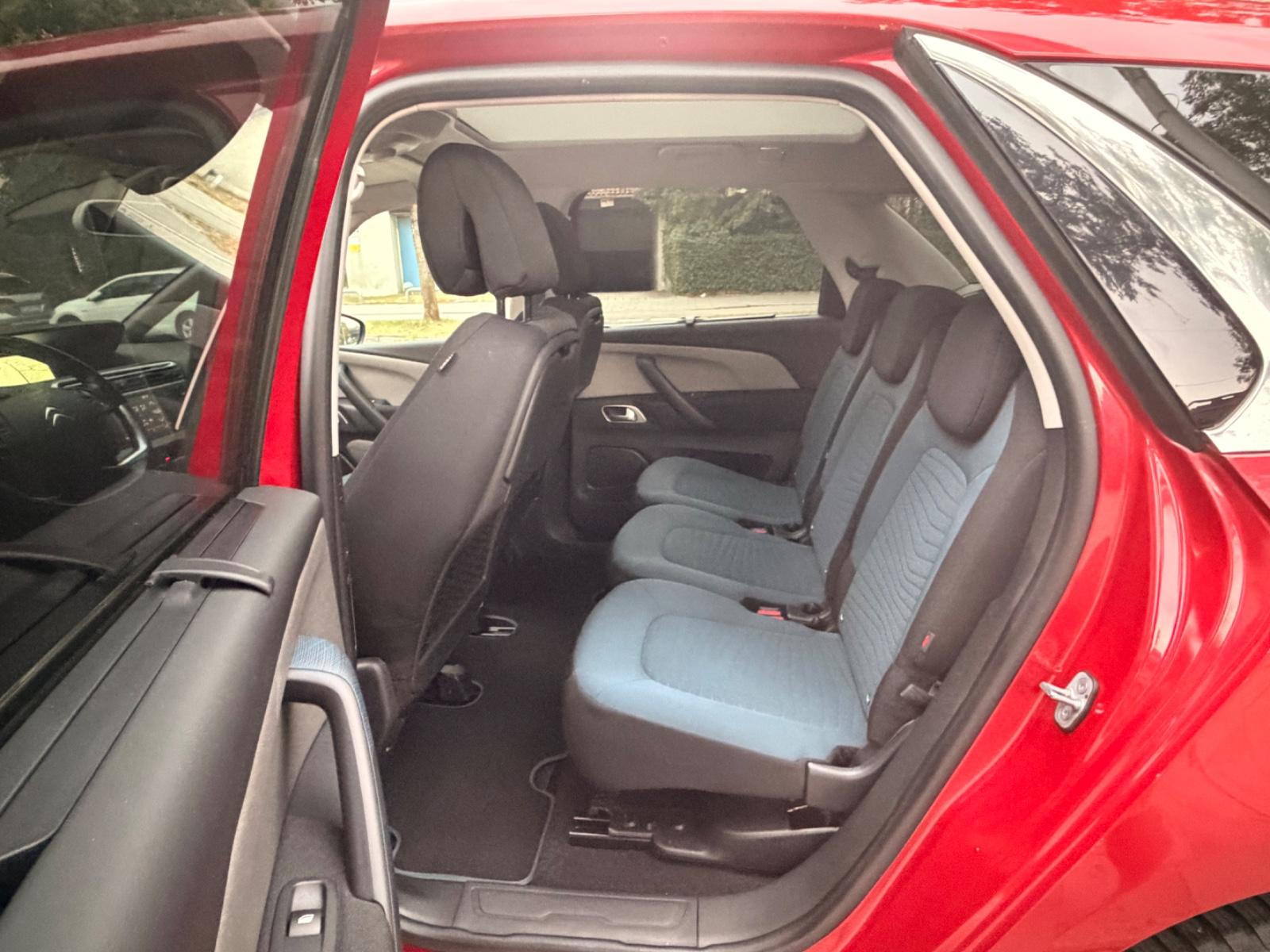Citroën C4 Picasso Navi Massage Klima PDC Automatik Pano
